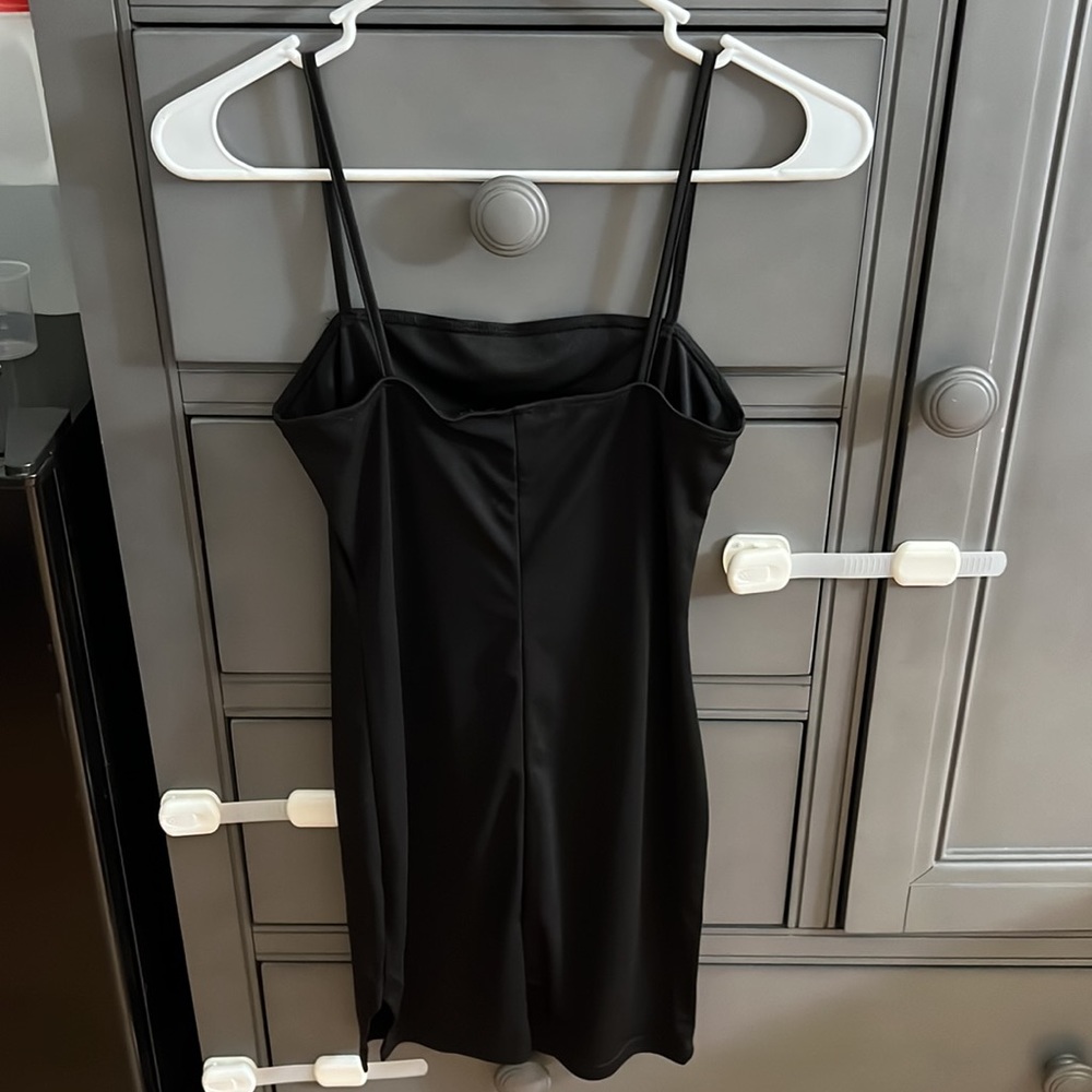 Shein little black dress - Picture 2 of 3